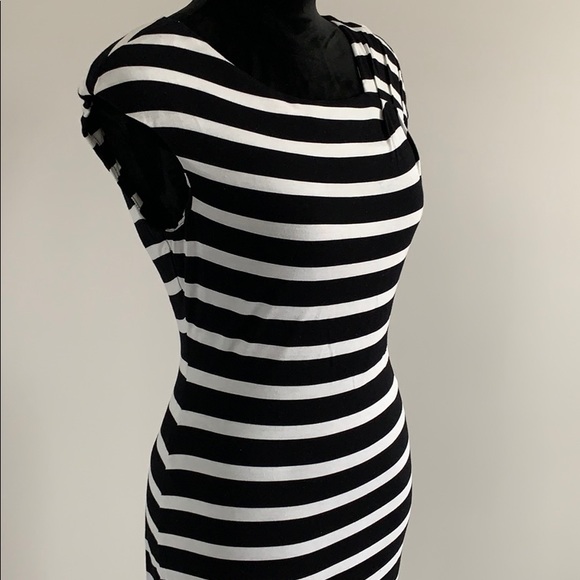 Striped Calvin Klein Dress - Picture 5 of 7